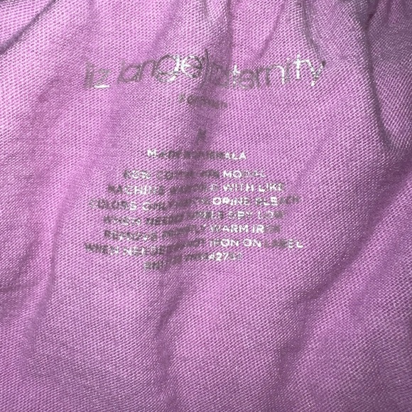 Liz Lange Maternity V-Neck Shirt - Picture 6 of 6